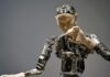 Robot umanoidi: la fabbrica alla prova della rivoluzione tecnologica